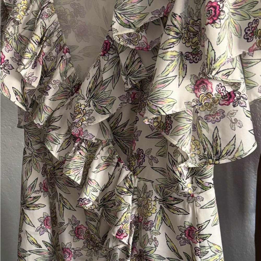 cinq a sept Floral V-Neck Dress in Cream with Pink & Green - Picture 2 of 8